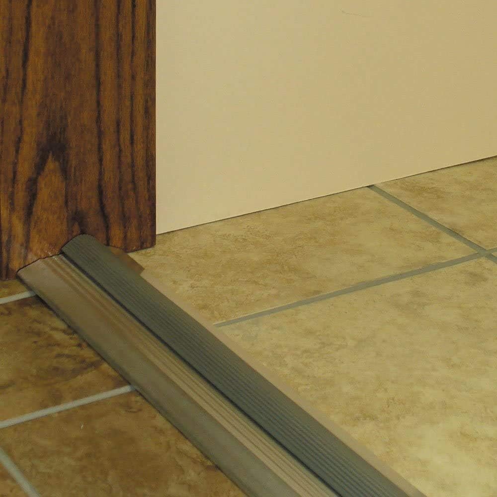 M-D Building Products 8086 32-Inch Deluxe Low Threshold with Vinyl Seal (Fоur Расk)
