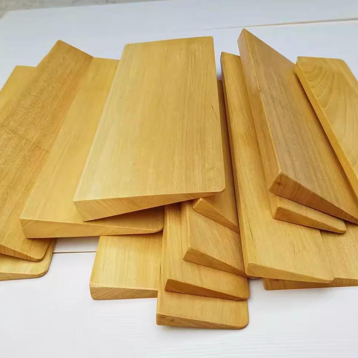 Wheelchair Ramp, Threshold Ramps for Doorways, Solid Wood Threshold Ramp, Shed Ramps, for Doorways, Driveways, Steps, Garages, 1100 LBS Capacity(70 * 25 * 5cm/28 * 10 * 2in)