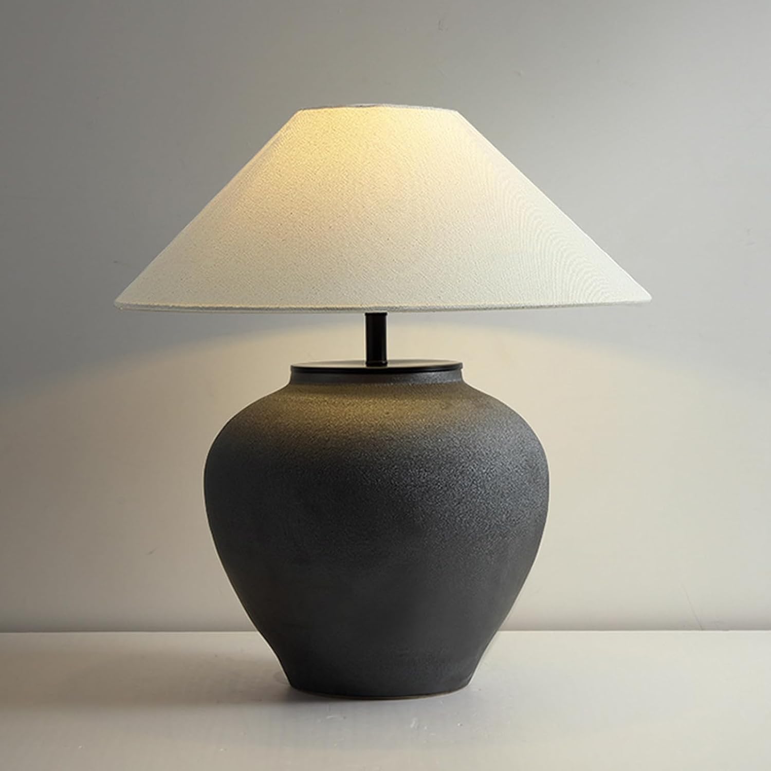 18.8' Black Vintage Distressed Ceramic Pot Table Lamp with Fabric Shade Rustic Farmhouse Table Lamps for Living Room Decorative Bedside Nightstand Lamp for Living Room Hotels Office
