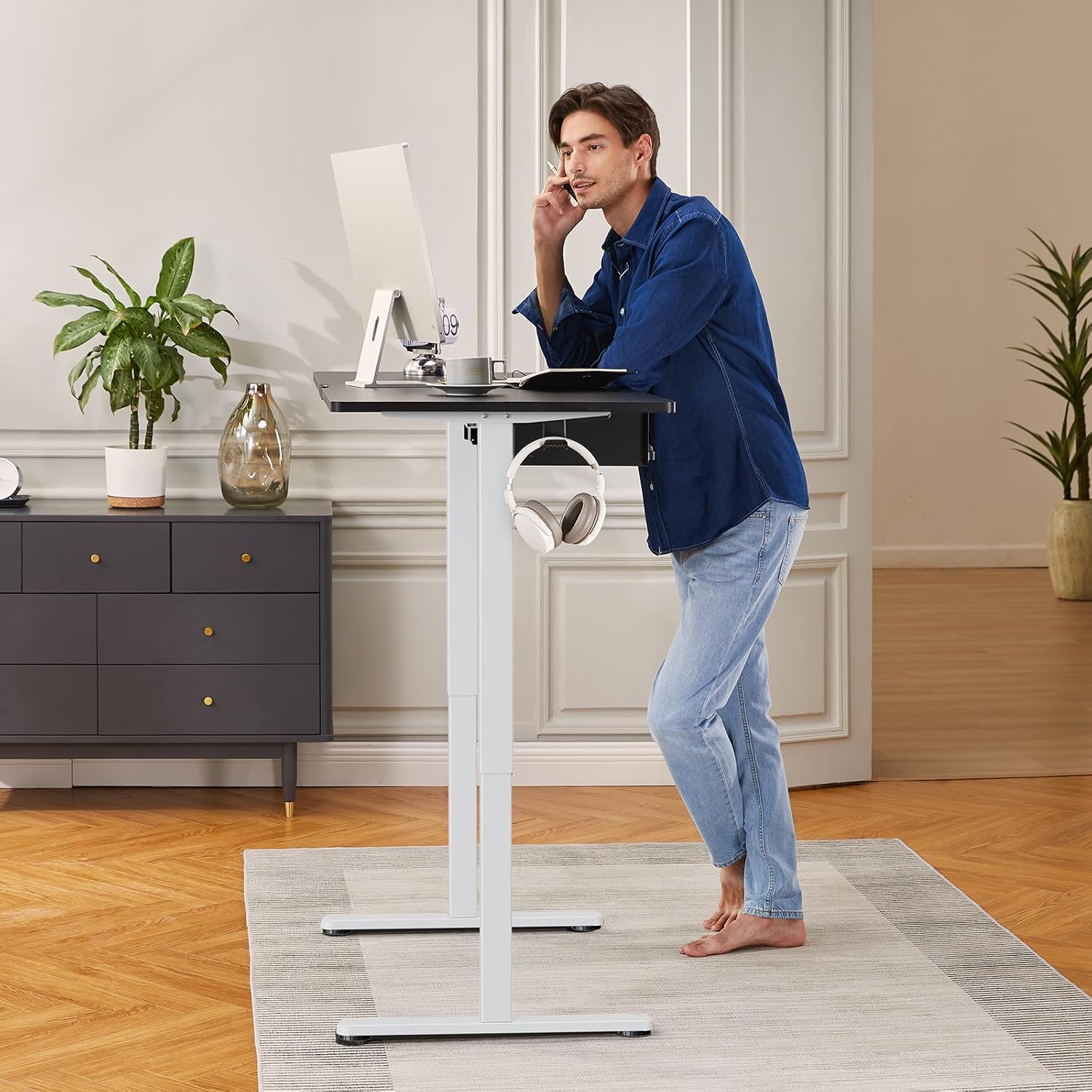 ErGear Electric Standing Desk Legs, 4 Memory Height Settings Height Adjustable Desk Frame, Sit Stand Table Legs Up to 47.2', Ergonomic Stand up Converter Base Workstation, White Frame Only