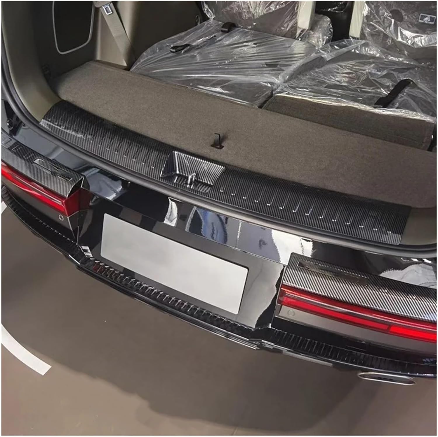 Compatible With Hyundai Santa Fe 2024-2025 2026 carbon silver Titanium Black car door threshold Inside Protector cover sill guard Trim(Silvery)