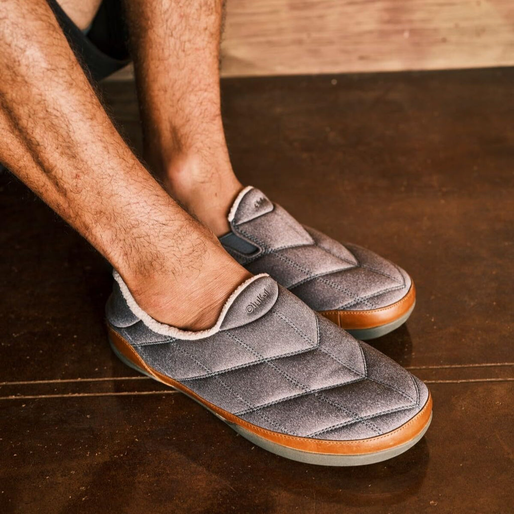 OluKai Puku'i Men's Fleece Slippers, Comfortable Activewear Slippers, Premium Full-Grain Leather & Jersey Knit, Drop-In Heel & All-Day Comfort
