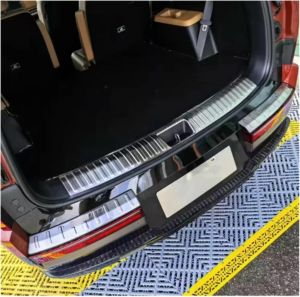 Compatible With Hyundai Santa Fe 2024-2025 2026 carbon silver Titanium Black car door threshold Inside Protector cover sill guard Trim(Titanium black)