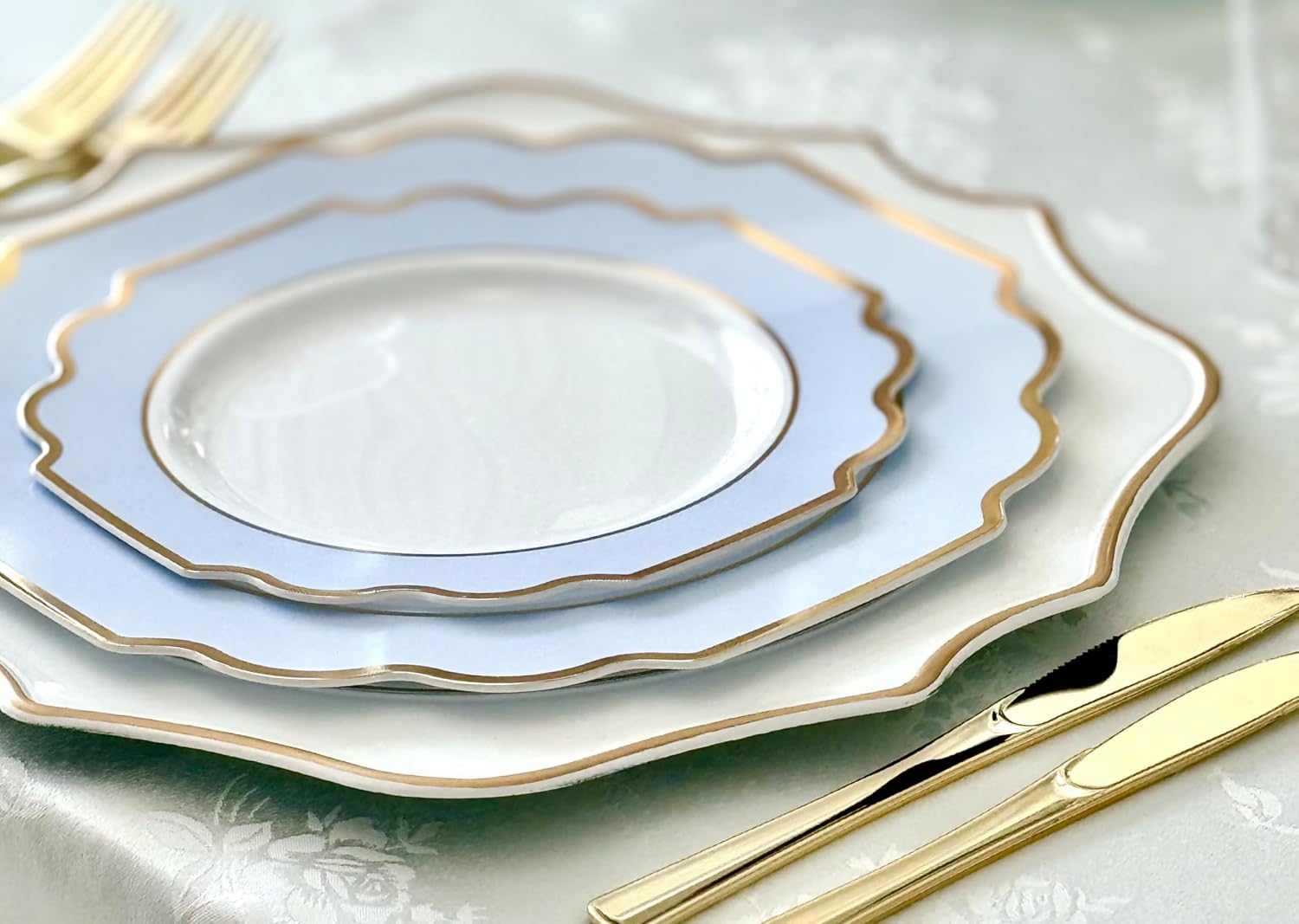 ' OCCASIONS ' 640 Piece set (80 Guests)-Heavyweight Wedding Party Disposable Plastic Plate Set - 80 x 10.5'' + 80 x 8'' + Silverware + Cups + Napkins (Imperial in White & Blue & Gold)