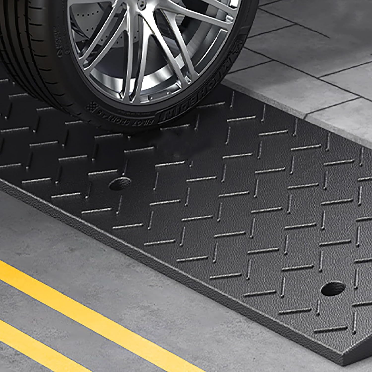 Rubber Threshold Ramp for Doorway Heavy Duty Loading Driveway Ramp for Loading Dock Sidewalk Car Truck Scooter Bike(50x32x14cm)