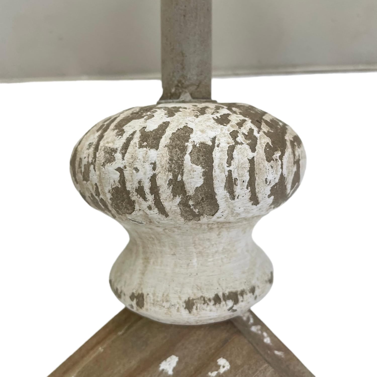 French Country Table Lamp, 21 Inch Rustic Distressed Wood Base with Metal Shade, Vintage Farmhouse Accent Lamp for Bedroom or Living Room