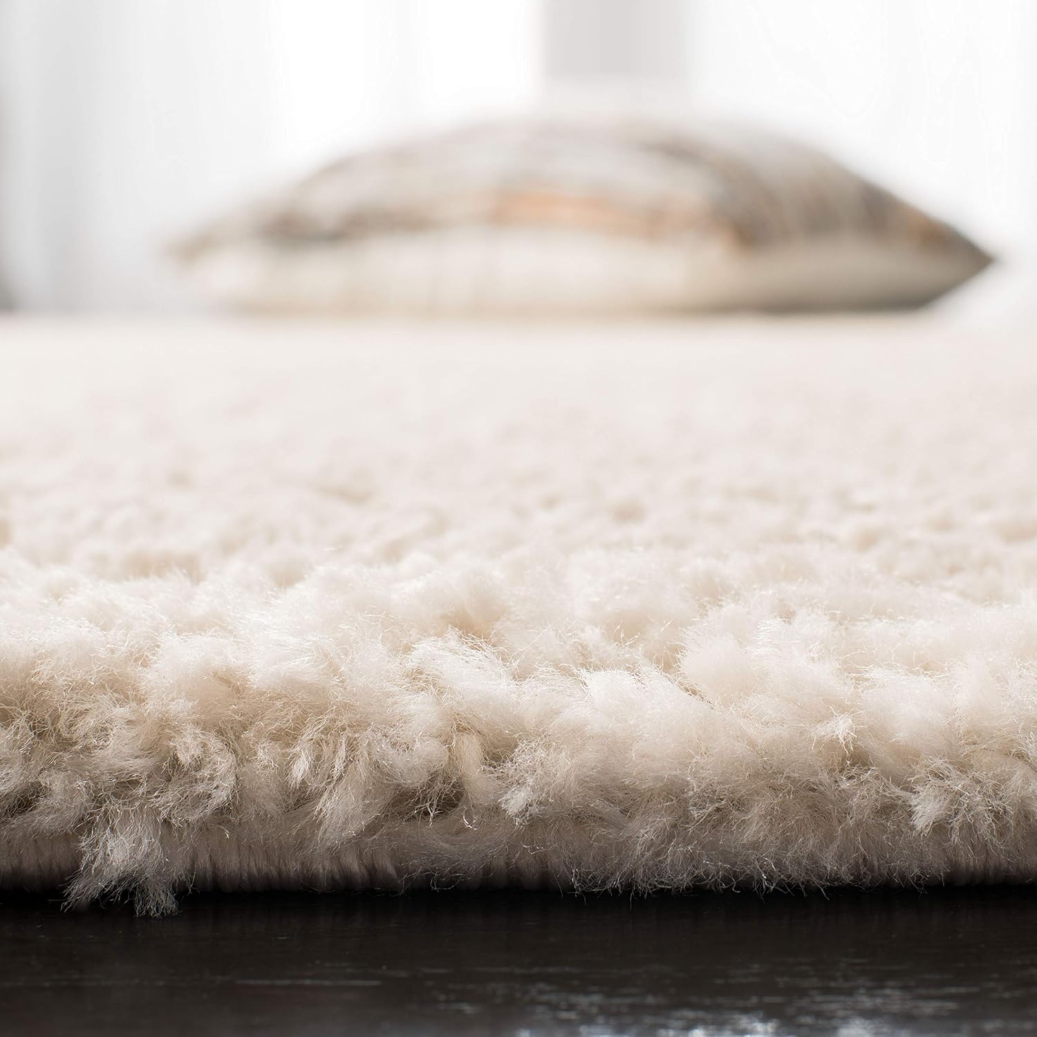 SAFAVIEH August Shag Collection 2'3' x 18' Beige AUG900D Solid Non-Shedding 1.25-inch Thick Living Room Dining Entryway Foyer Hallway Runner Rug