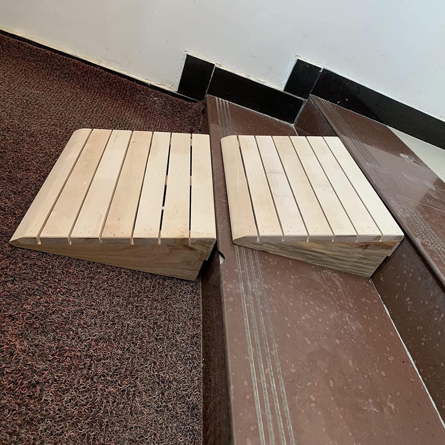 Floor Transition Strip Floor Divider Strip, Indoor Stair Ramp 3/4/5/6/7/8 Inch Rise, 2 Pack Solid Wood Threshold Ramps for Doorways Garage Entryway, Outdoor Curb Ramp/Slope Non Slip Portable ( Size :