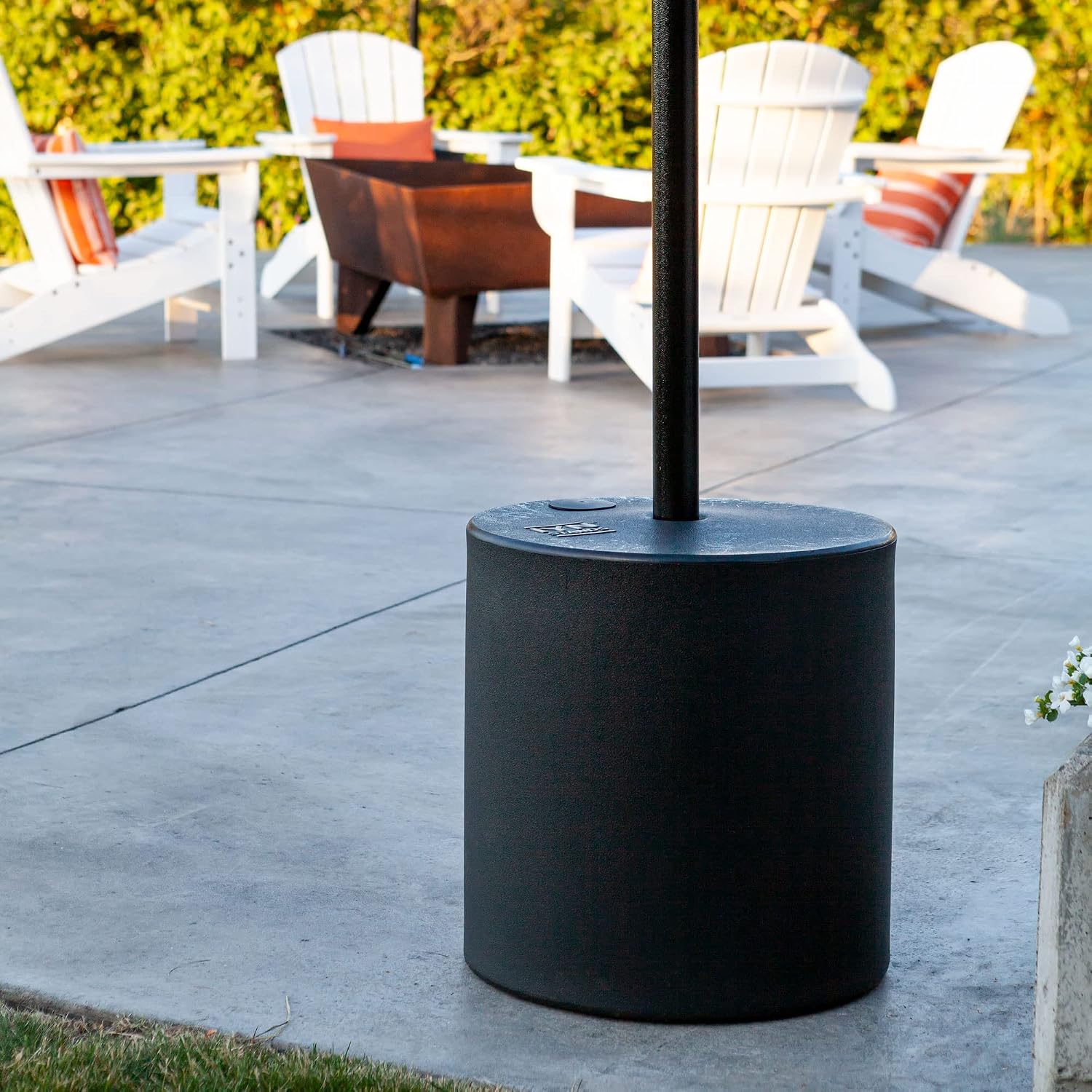 Outdoor String Light Pole Stand (2 Pack) - 9.5 Feet, Black, Heavy-Duty with Freestanding Tank Base for Grass, Patio, Deck, Events