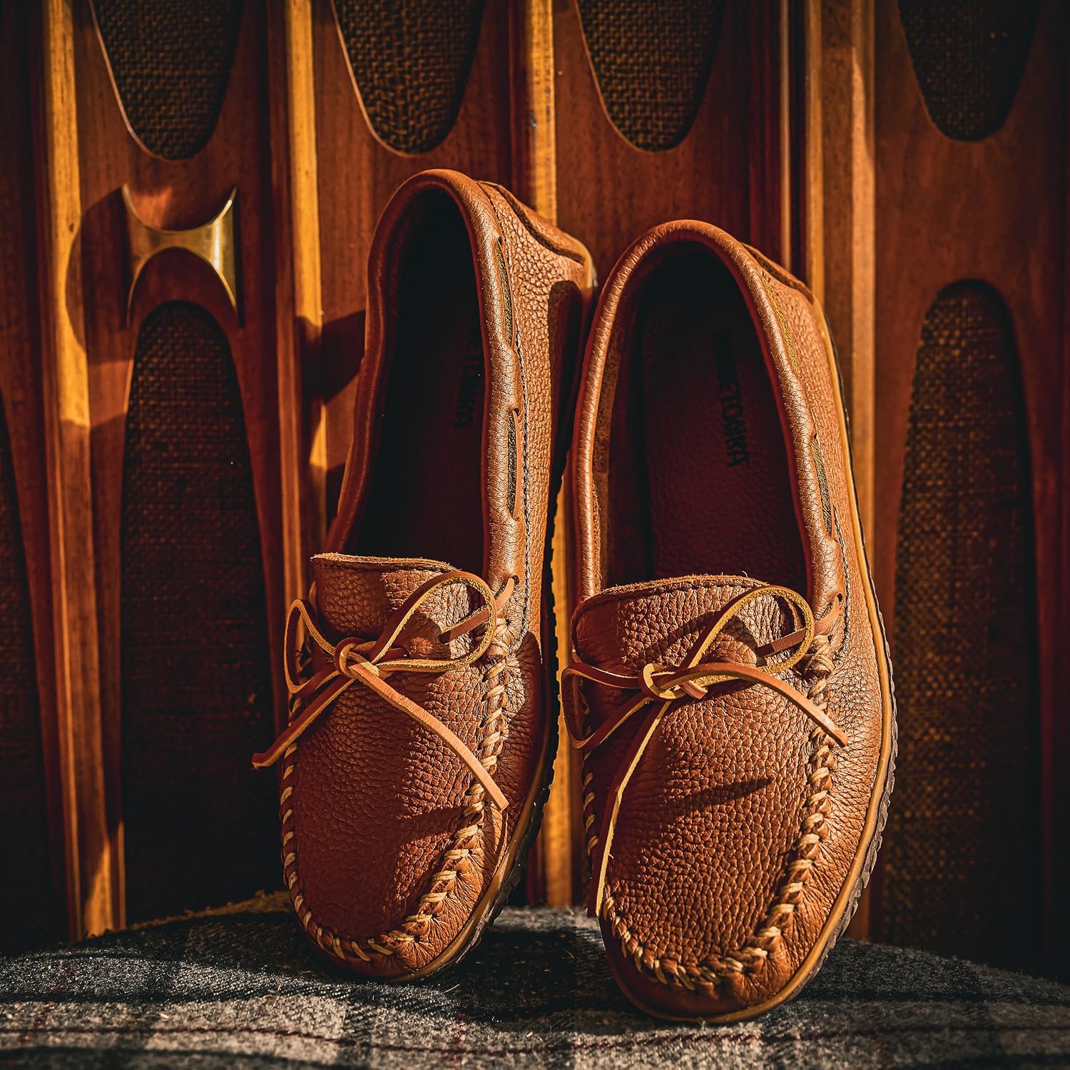 Minnetonka Men's Moosehide Tread Moccasins